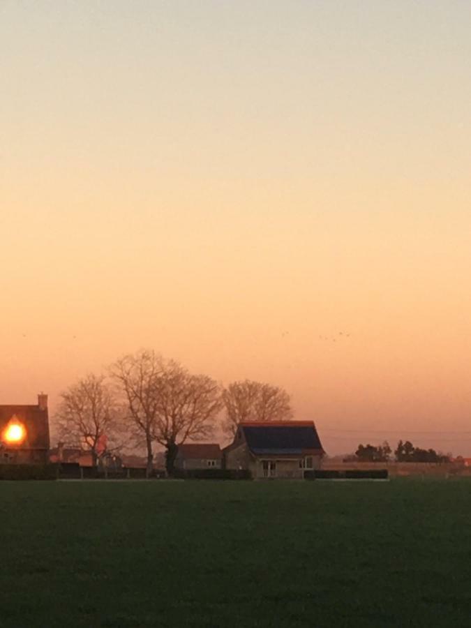 'T Ligt Ter Velde, Oase Van Rust, Sauna, Directie Brugge Lichtervelde 外观 照片