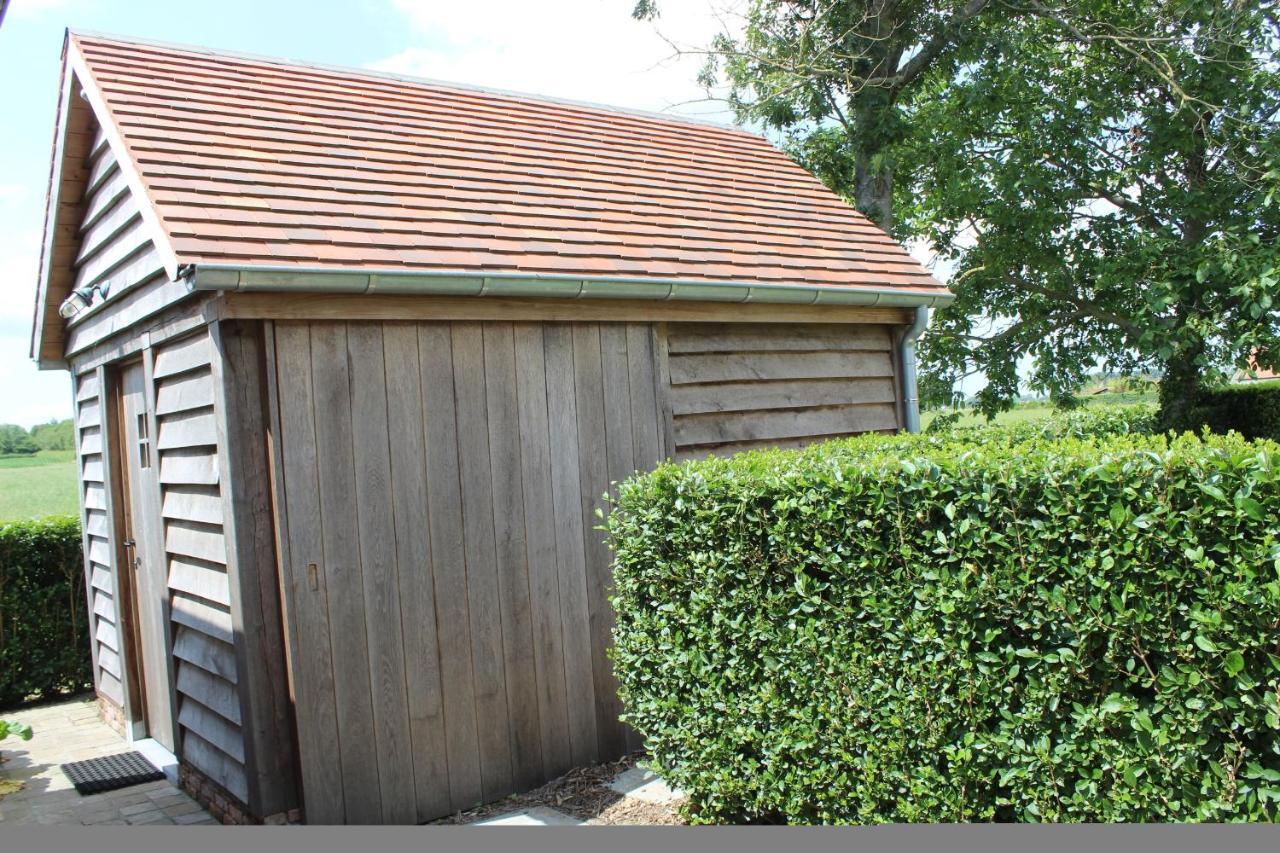 'T Ligt Ter Velde, Oase Van Rust, Sauna, Directie Brugge Lichtervelde 外观 照片